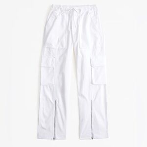 Abercrombie & Fitch Baggy Cargo Pull-On Pant